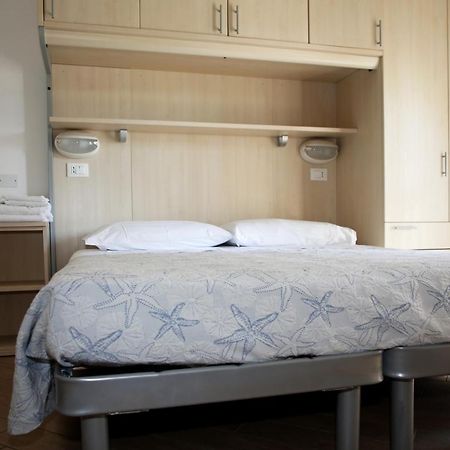 Hotel Selene Milano Marittima Exterior photo