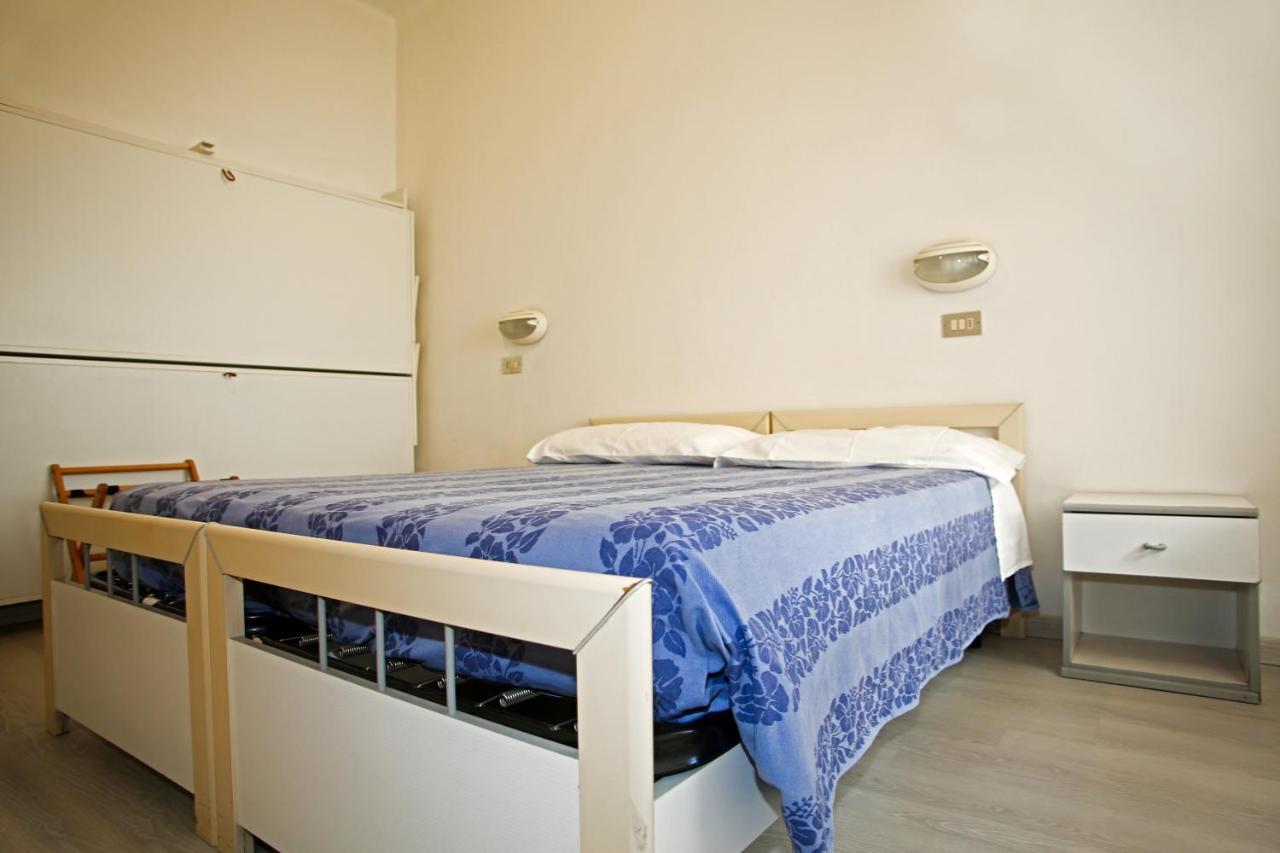 Hotel Selene Milano Marittima Exterior photo